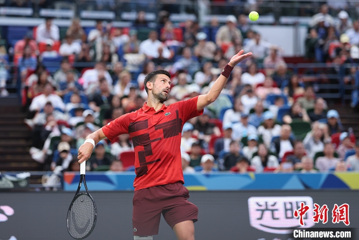 德约科维奇无缘生涯百冠，辛纳首夺上海大师赛