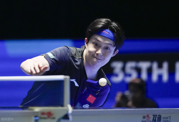 王楚钦18分钟速胜罗马尼亚一哥 第三局仅得1分