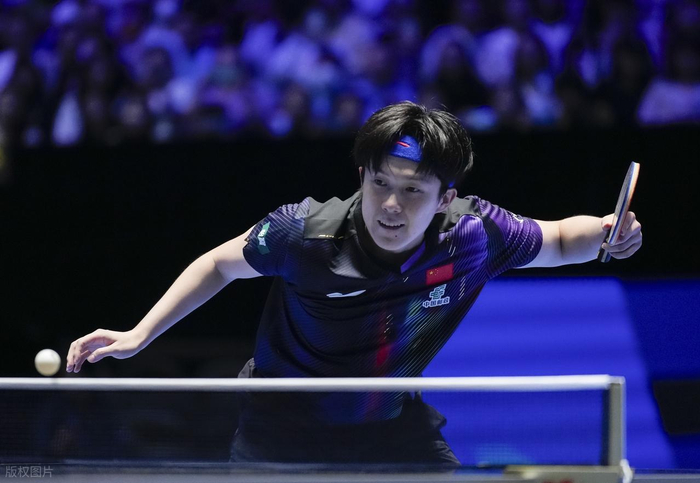 王楚钦18分钟速胜罗马尼亚一哥 第三局仅得1分